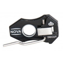 Decut Nova