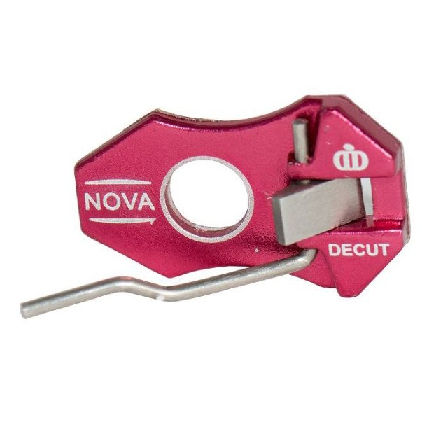 Decut Nova